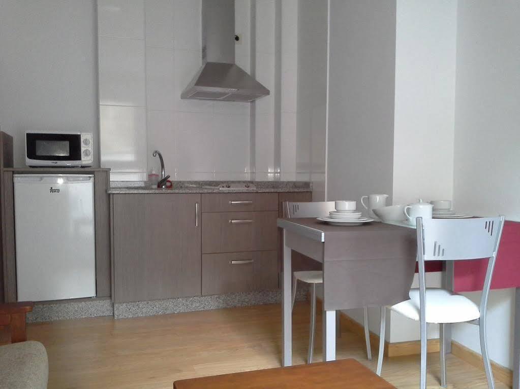 Vm Apartamentos Turisticos サンティアゴ・デ・コンポステーラ エクステリア 写真