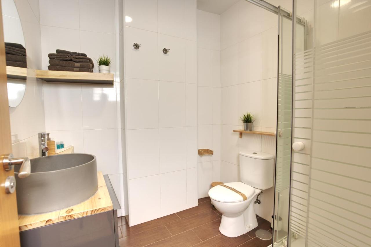 Vm Apartamentos Turisticos サンティアゴ・デ・コンポステーラ エクステリア 写真